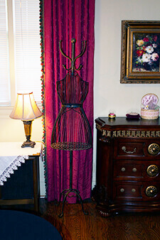 Hermitage Rippy Estate Bride's Room picture